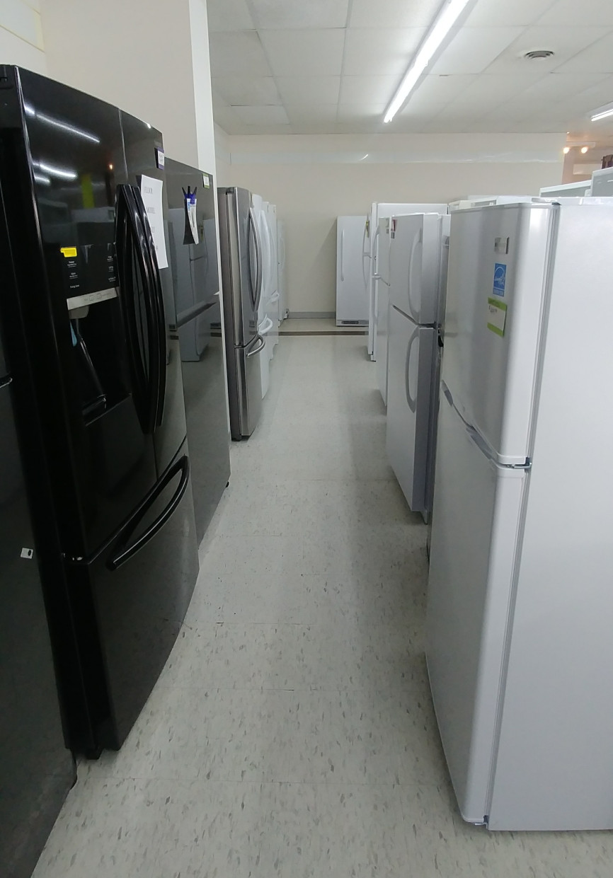 Donker's Hometown Appliance Refrigerators